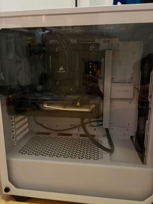 Гейминг Компютър