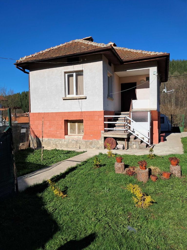 Продава се Къща в Самоков - 120 кв.м за 709 €/кв.м - Снимка #1