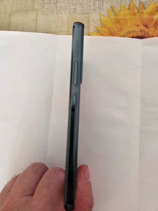 Samsung S22 - 5G dual sim 256 memory Gb- 8Gb Ram