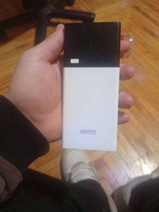 Baterie externă super puternica preț 300lei