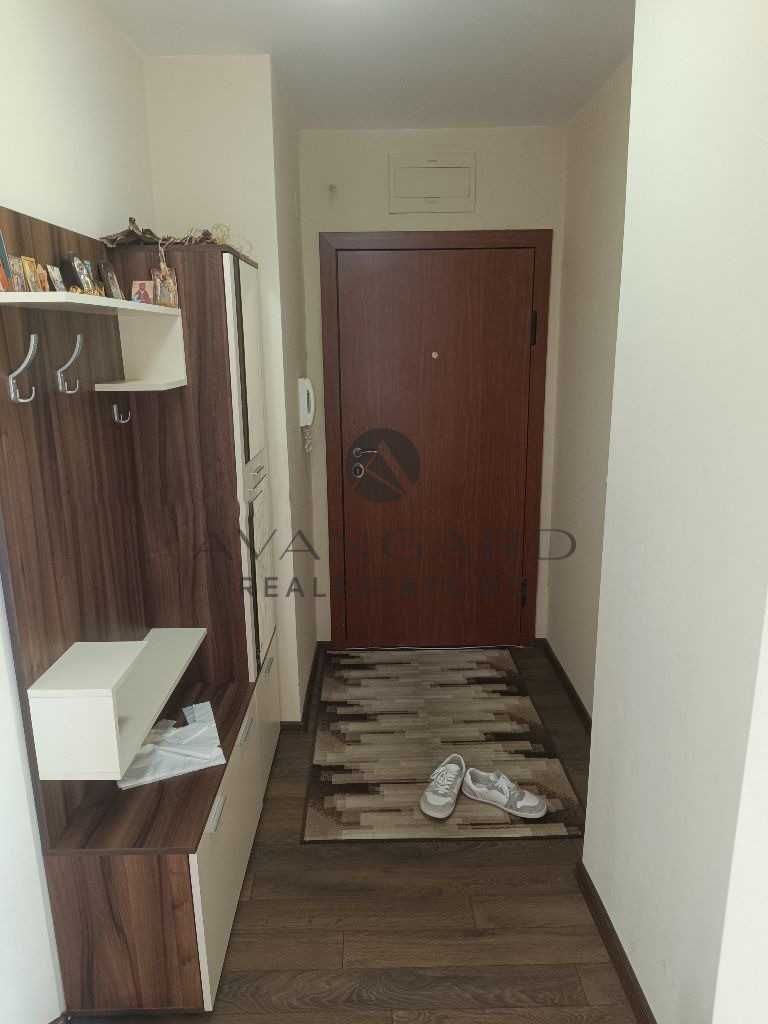 Продава се Тристаен апартамент в Пловдив, Кършияка - 101 кв.м за 3232 €/кв.м - Снимка #8
