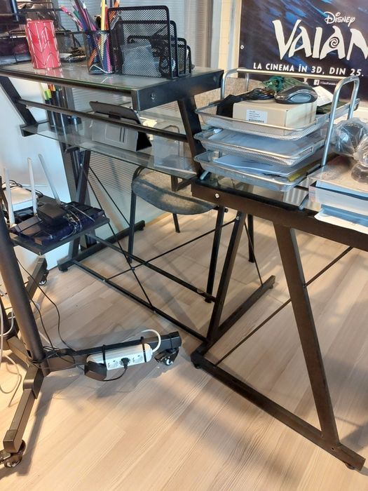 Birou sticla 150 x 60 cm,