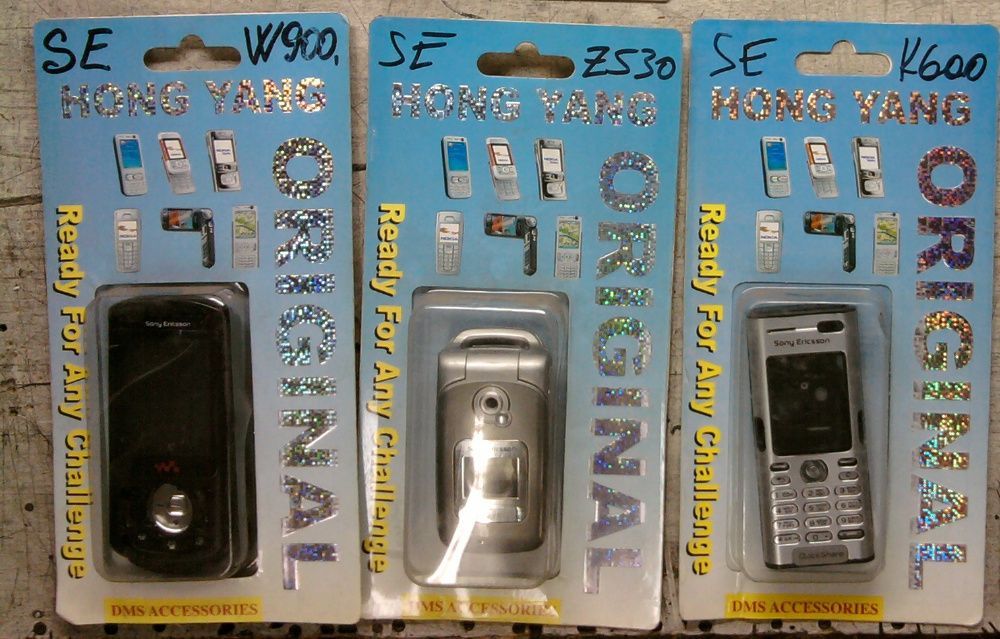 Корпус для сотового телефона Sony-Ericsson