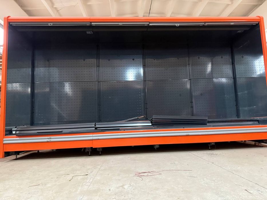 Holodilnik vitrina  gorka