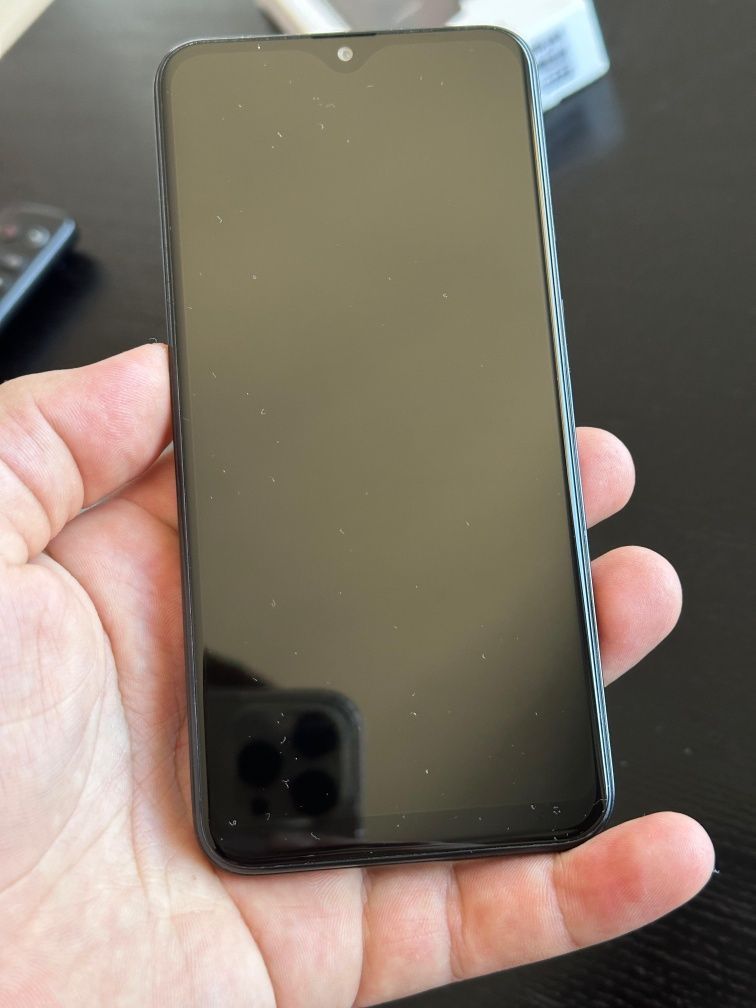 Samsung galaxy a20e 32/3gb