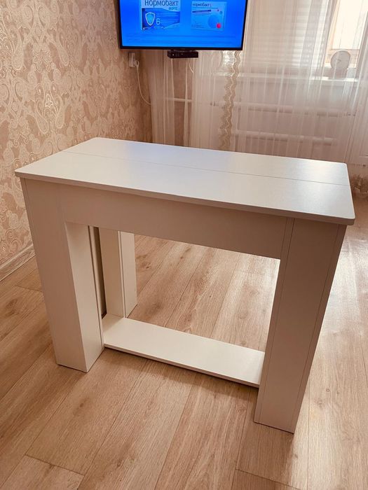 Продам стол 4 метра