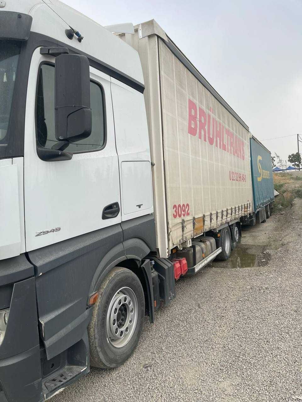 MERCEDES benz actors 2545 / FRUEHAUF CD4