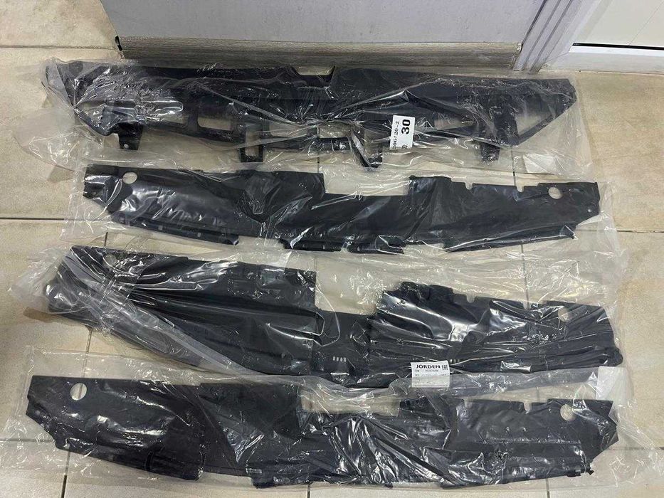 Накладка бампера Hyundai Accent /Solaris/Kia Rio с 2010 по 2024г