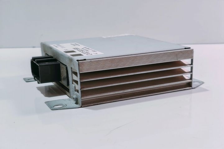 Amplificator  Audio / Antena 8E9035223D Audi A4 B7