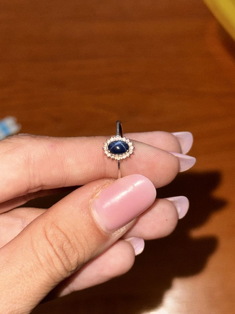 Inel cu safir si diamante