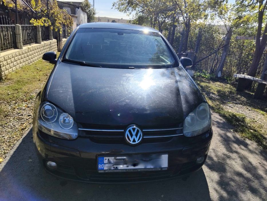 Vând Volkswagen Golf 5 / 2.0 BMM un ax cu came /140 cp