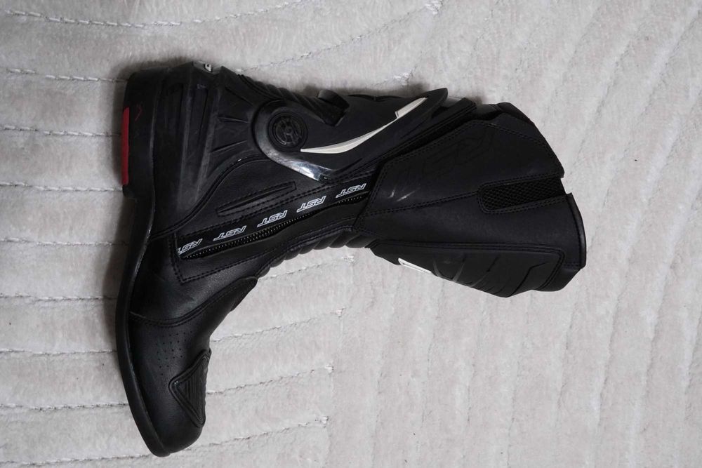 Мото ботуши RST TRACTECH EVO III SPORT CE перфорирани 102101 43 Номер