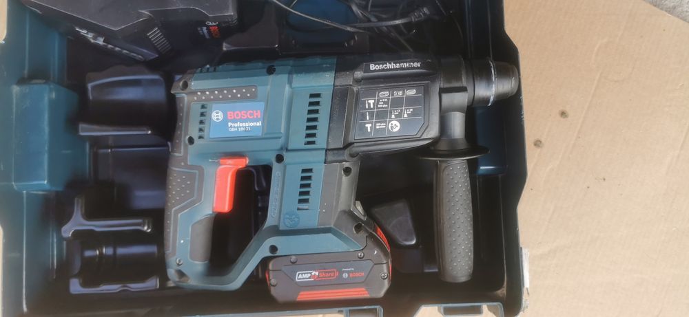 BOSCH GBH 18V-21 - Акумулаторен безчетков перфоратор като нов!