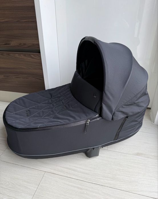 Бебешка количка Cybex e- Priam цял комплект