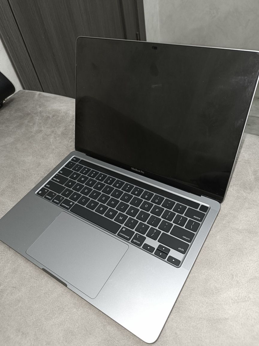 Ноутбук Apple MacBook Pro 13 MYD82 серый