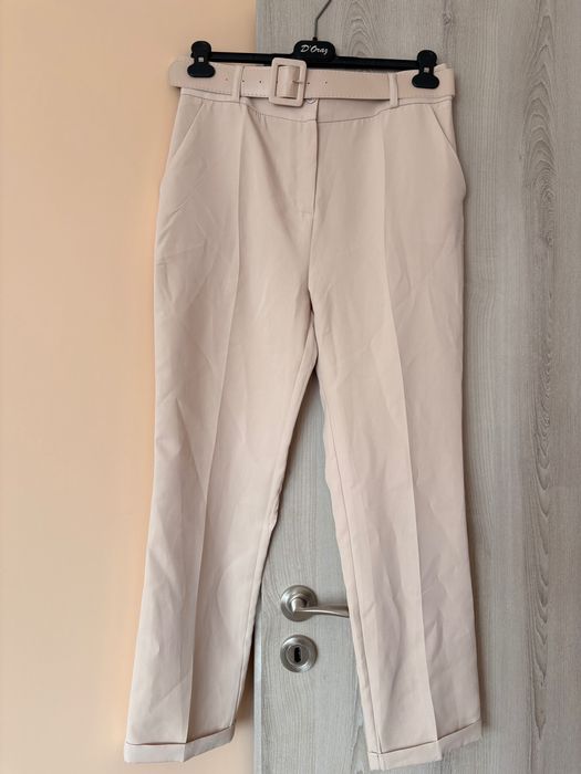 Дамски бежав панталон