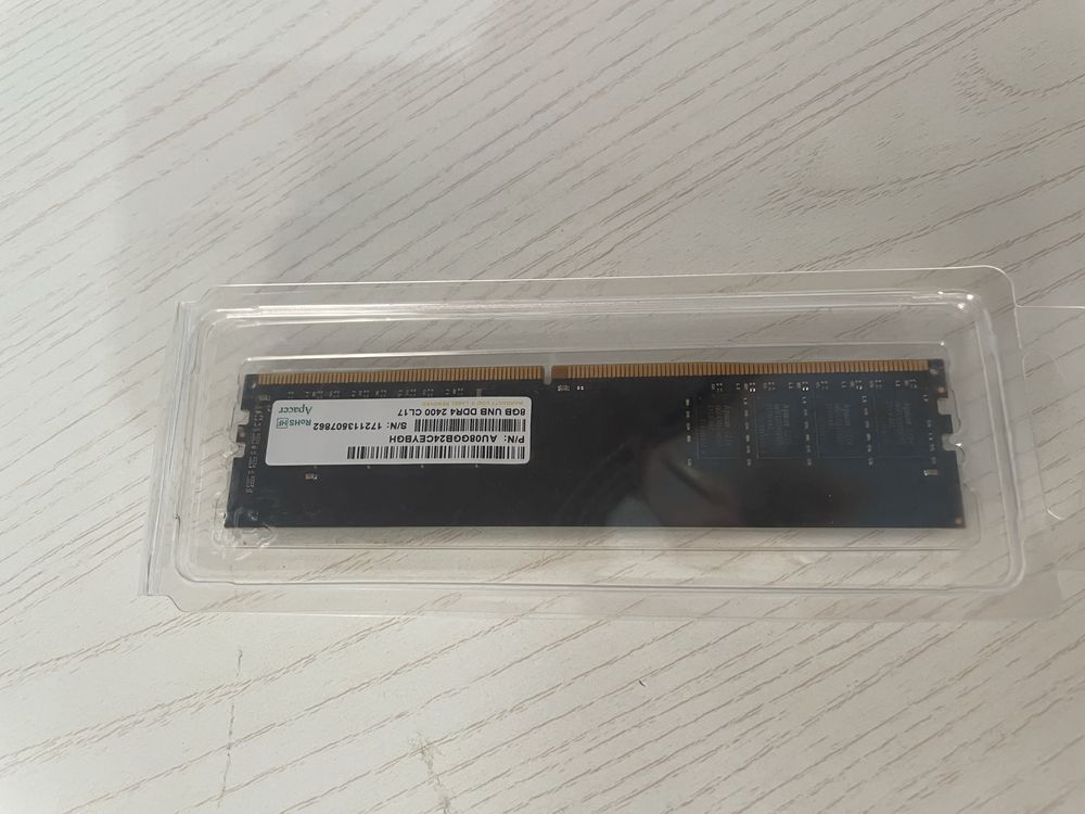 Озу 8gb ddr 4 ..