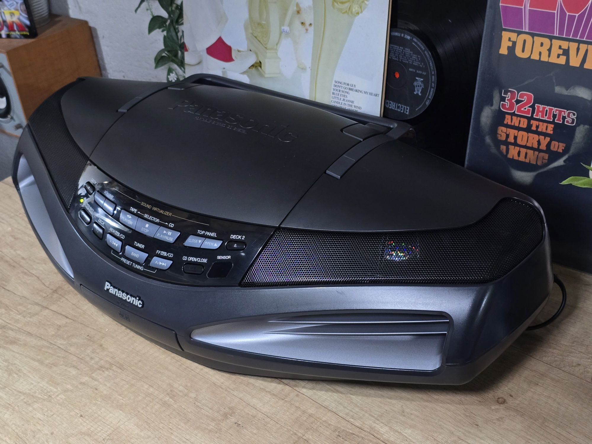 Boombox PANASONIC RX-ED77, radio casetofon cobra ,cd-player,  portabil