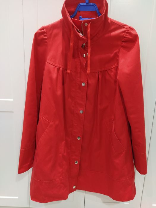 Дамско червено пролетно яке НМ, размер М