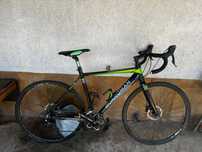 Шосейно колело Boardman road bike carbon disk brake