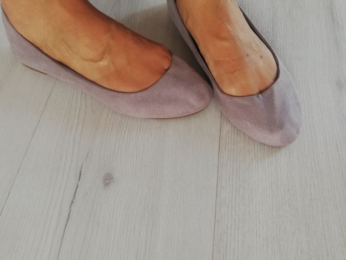 Нови дамски обувки  H&M