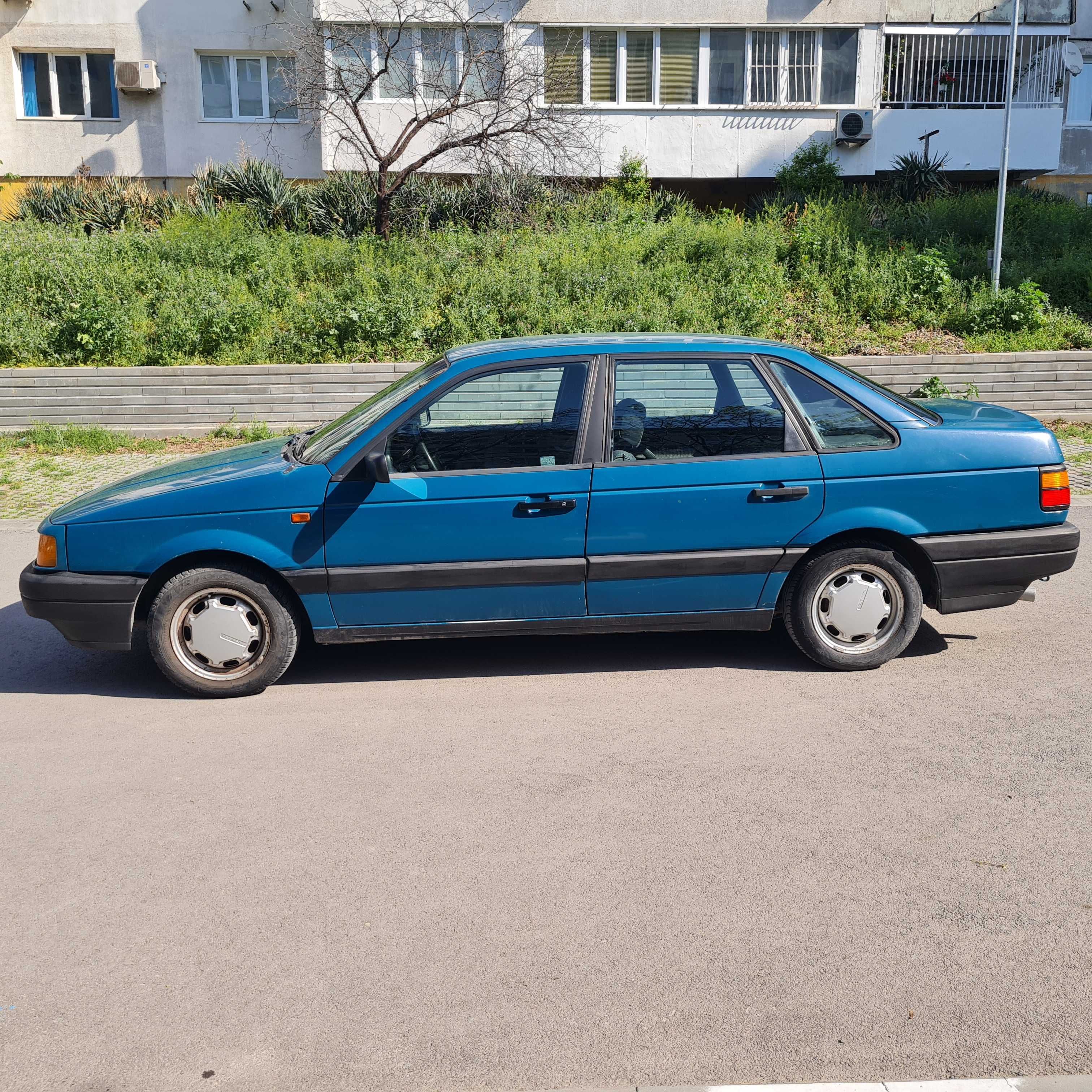 Volkswagen Passat B3 1.8 mono+LPG Бартер