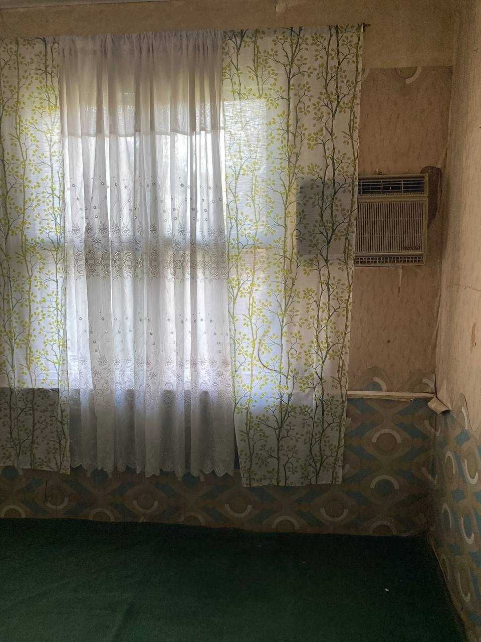 продаю 2-х ком квартиру по линии метро массив куйлюк-4