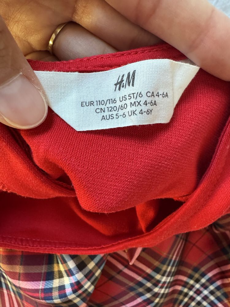 Ролки H&M 110-116см 4-6г