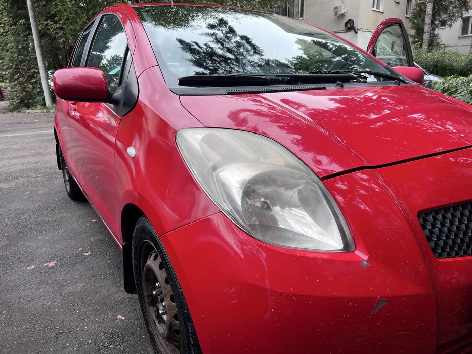 Toyota yaris.