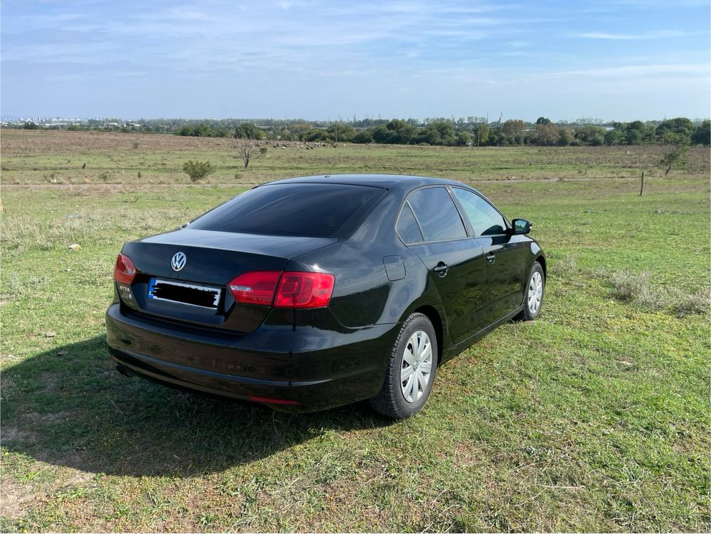 VW Jetta 2.0 ГАЗ/бензин