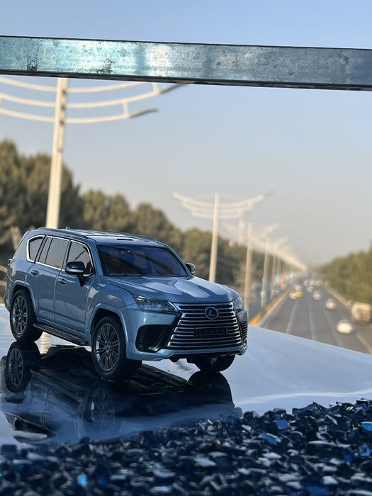 Lexus interyer surati Usmanov Art Studio)Uy bezaklari L> Rasmlar Panel