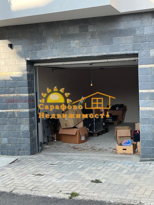 Продава гараж в гр.Бургас  кв.Сарафово 24m²