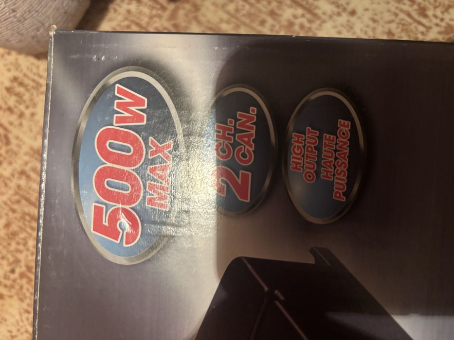 Усилвател пайнер 500w чисто нов