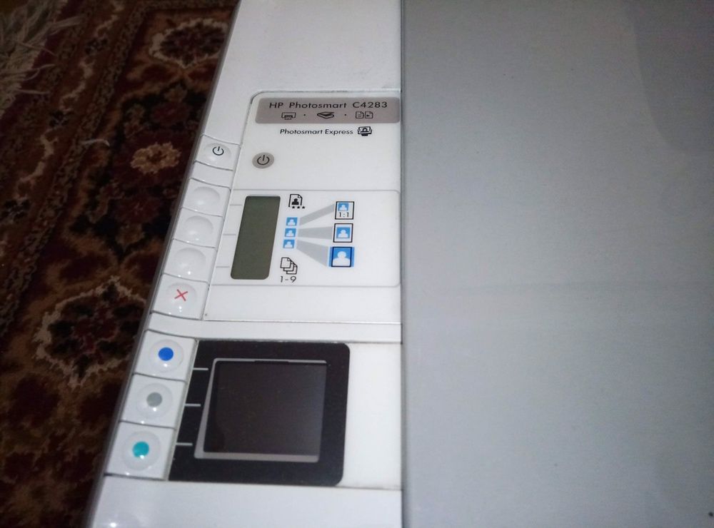 СРОЧНО ПРОДАМ Принтер HP Photosmart C4283