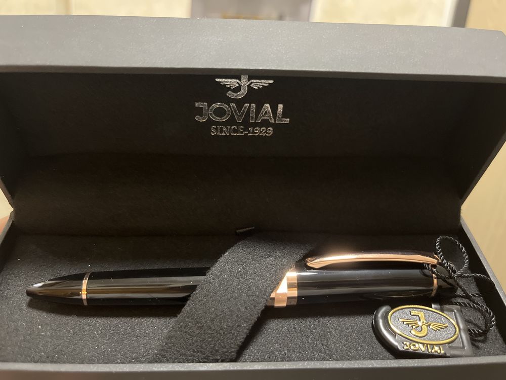 Шариковая ручка бренда Jovial