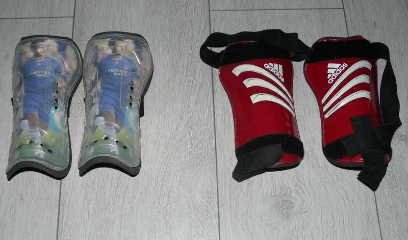 Aparatori fotbal originale Chelsea Londra, Adidas marimea L,20 bucata