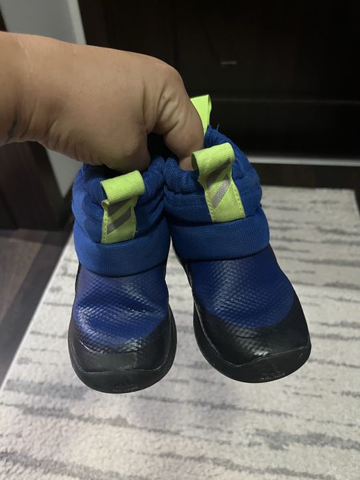 Детски ботушки adidas -24 номер