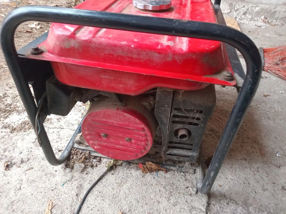 Бензиноыве генераторы