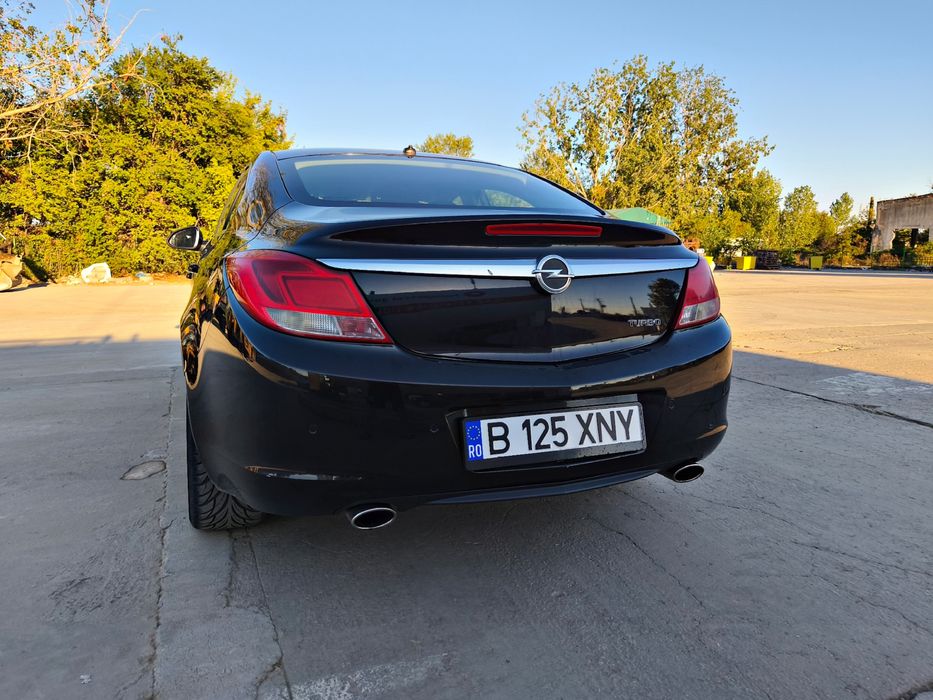 URGENT ! Vânzare Opel Insignia-2009-2.0 Turbo-Benzina-220 Cp