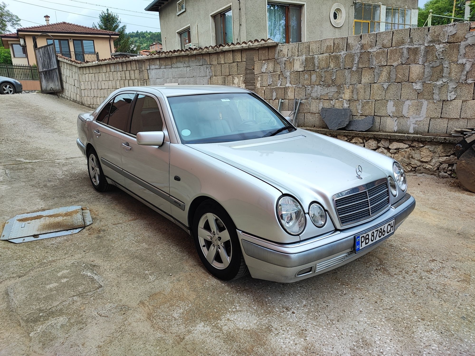 Mercedes E250 Уникат