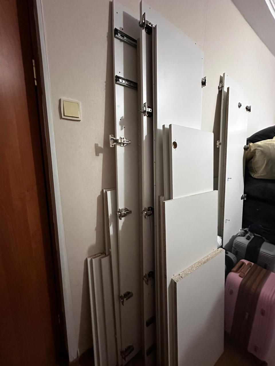 Продаётся шкаф для спальни