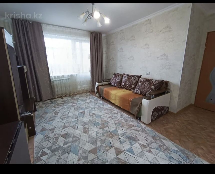 Продам диван в хорошем состоянии