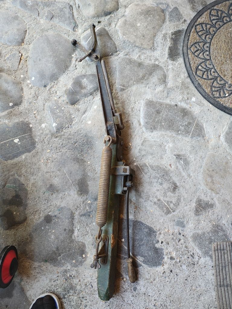 Lansator discuri tir sportiv