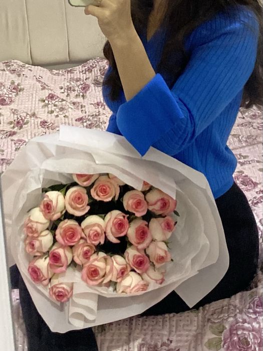 Цветы продам всера подарили