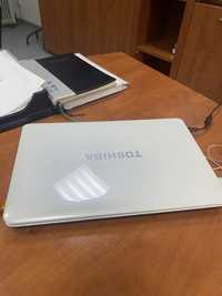 Тошиба ноутбук, новая батарея