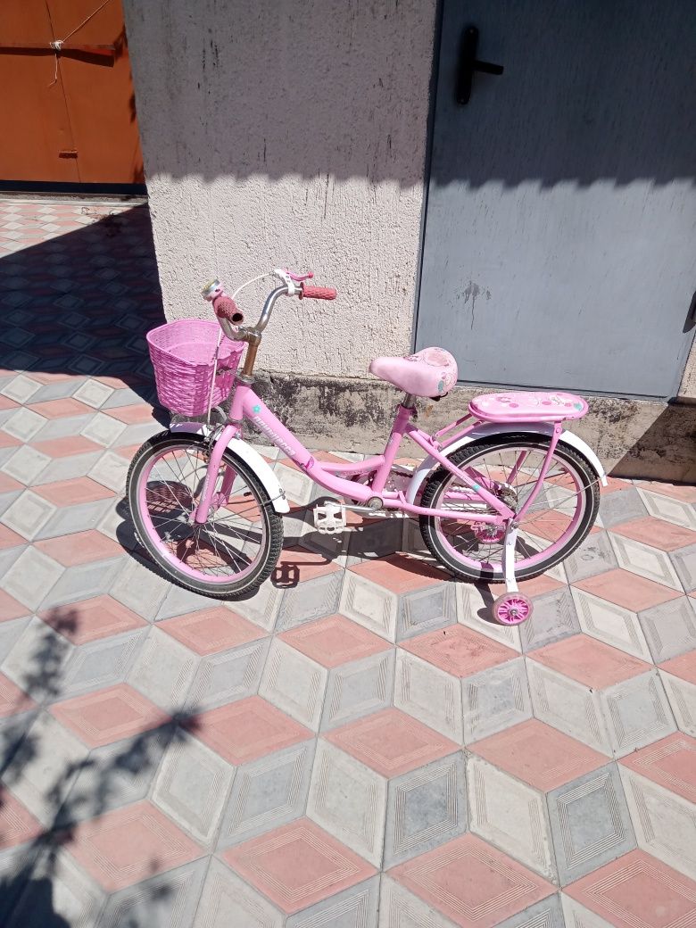 Продаю велосипед принцесса розовый