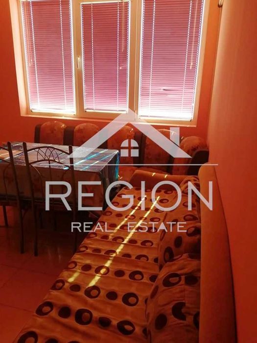 Дава се под наем Двустаен апартамент в Варна, Цветен квартал - 59 кв.м за 357 € - Снимка #2