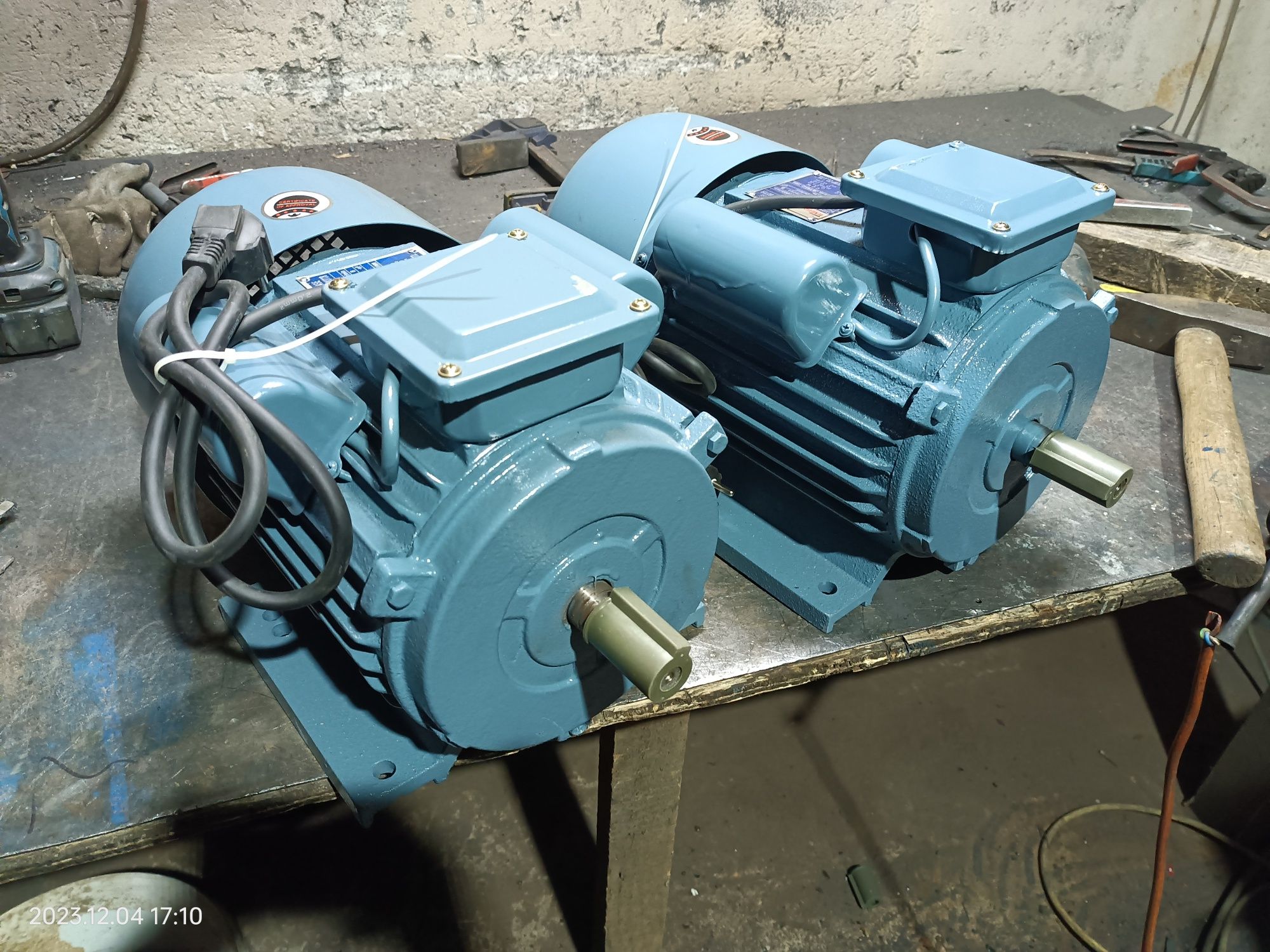 Motor 4.8kw 3000rpm 220v