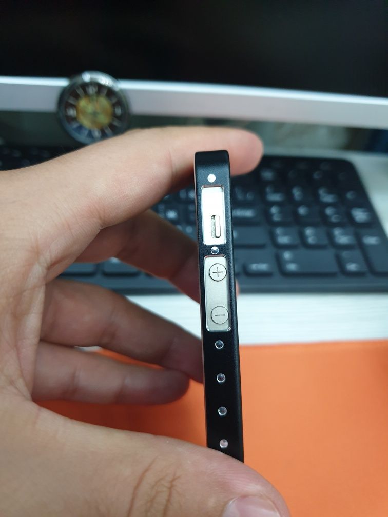 Iphone 5s xuddi yangidek imeyka bor