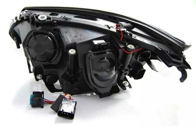 Фарове БМВ Е60 Е61 ЛЕД angle Eyes BMW E60 E61 Led Тунинг 03-07